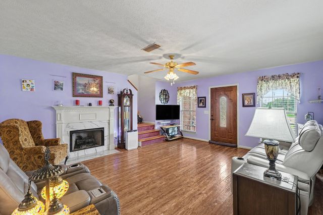 712 Williamsburg Dr, Smyrna, TN 37167