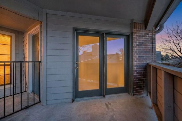 8545 Midpark Drive 16, Dallas, TX 75240