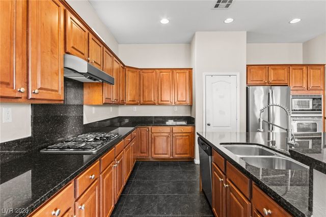 7017 Arcadia Creek Street, North Las Vegas, NV 89084