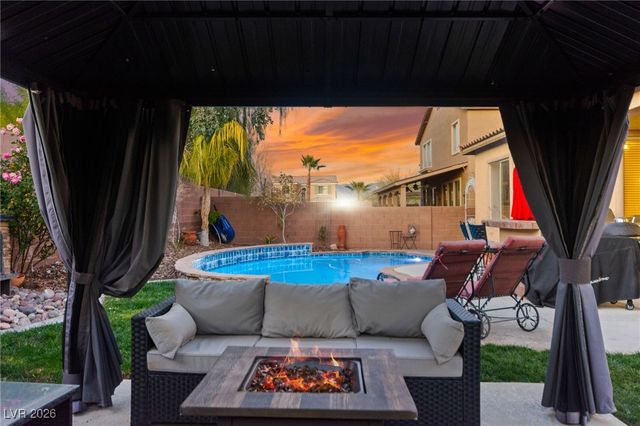 7017 Arcadia Creek Street, North Las Vegas, NV 89084