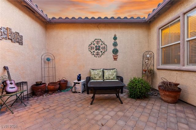 7017 Arcadia Creek Street, North Las Vegas, NV 89084