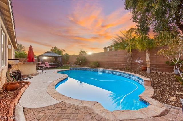 7017 Arcadia Creek Street, North Las Vegas, NV 89084