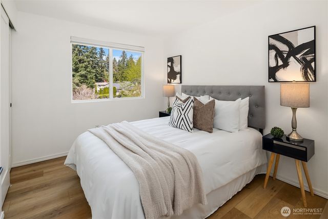 16611 NE 108th Place, Redmond, WA 98052