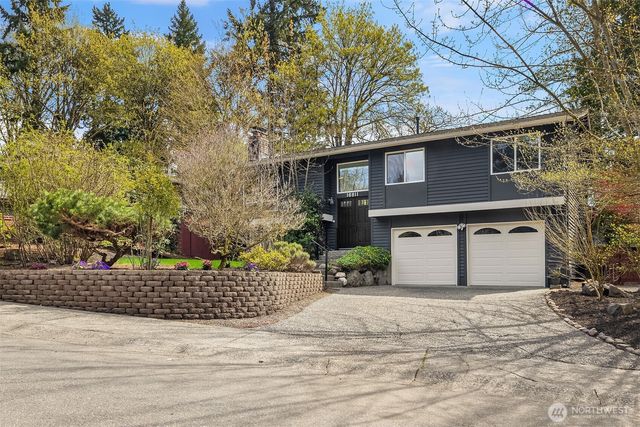 16611 NE 108th Place, Redmond, WA 98052