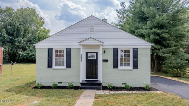 1433 Garden Drive, Kingsport, TN 37664