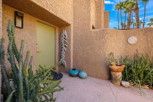 73449 Foxtail Lane, Palm Desert, CA 92260