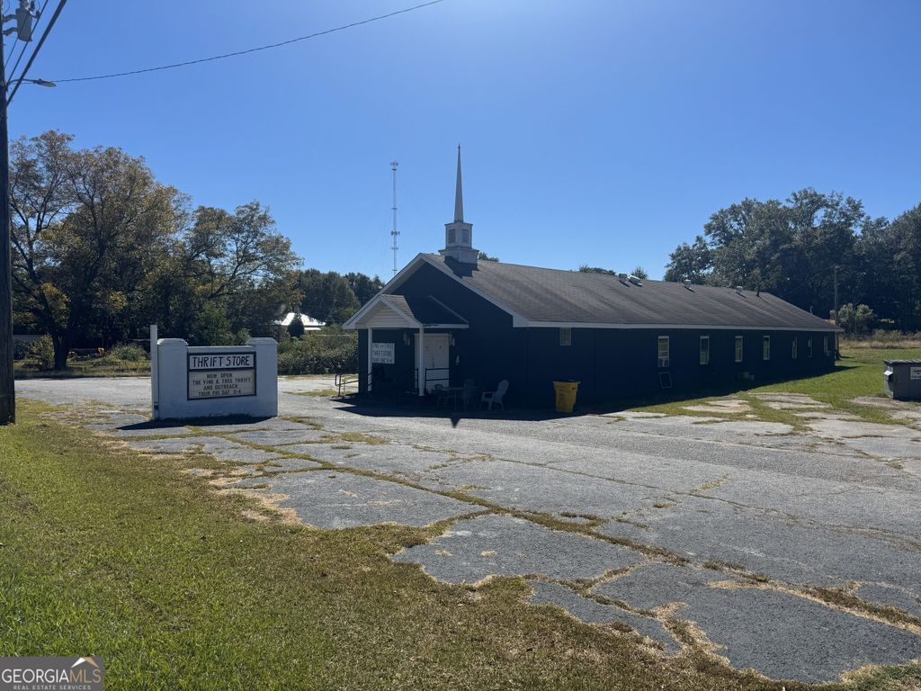 860 Indian Springs Drive, Forsyth, GA 31029