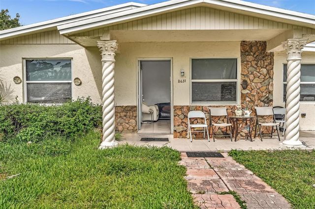 2631 NE 214th St, Miami, FL 33180