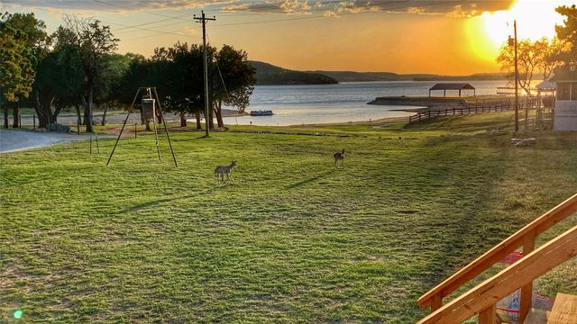 2334 Sanbar Road 58, Possum Kingdom Lake, TX 76449