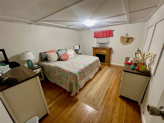 2334 Sanbar Road 58, Possum Kingdom Lake, TX 76449