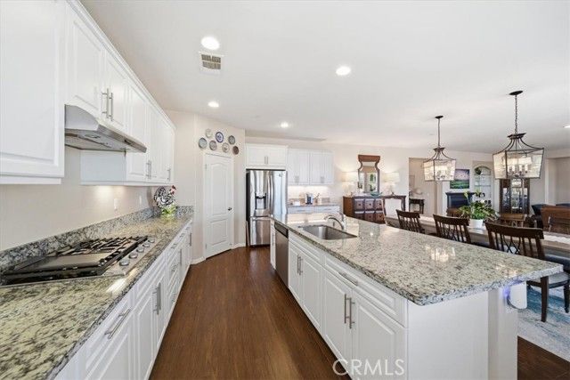 30334 Prairie Dog Way, Murrieta, CA 92563