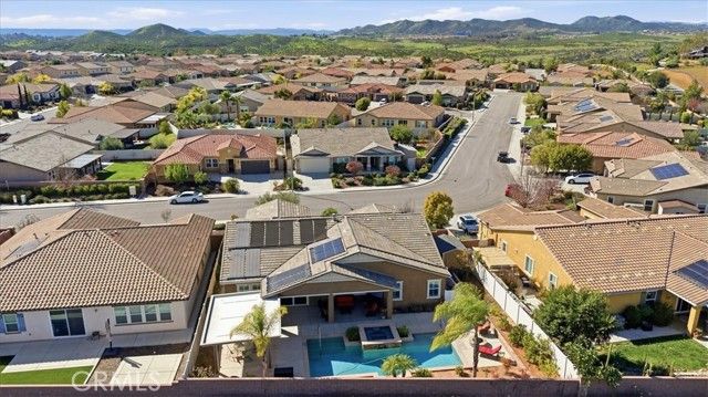 30334 Prairie Dog Way, Murrieta, CA 92563