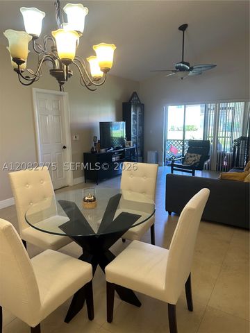 445 Lakeview Dr 1, Weston, FL 33326