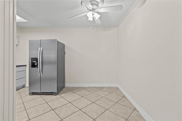 4040 San Felipe Street 161, Houston, TX 77027