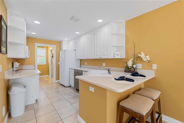 1430 BURGOS DRIVE, Sarasota, FL 34238