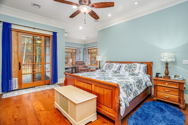 210 Indian Hill Rd, Groton, MA 01450