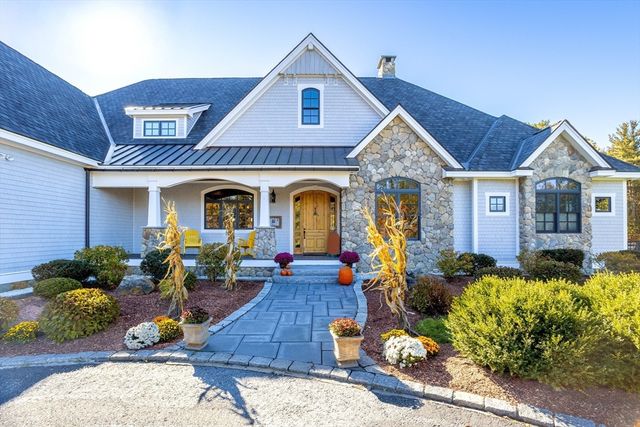 210 Indian Hill Rd, Groton, MA 01450