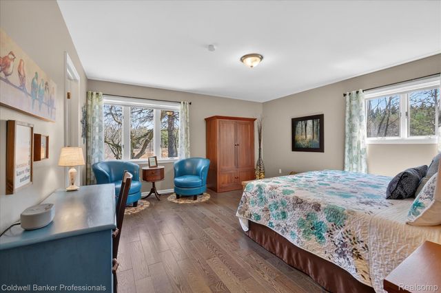 4380 Warwick Circle Drive, Grand Blanc, MI 48439