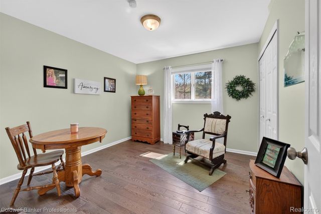 4380 Warwick Circle Drive, Grand Blanc, MI 48439