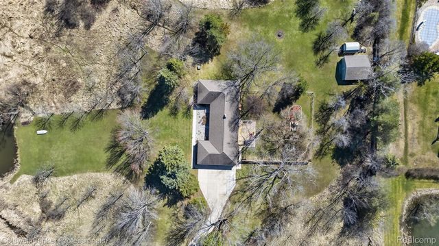 4380 Warwick Circle Drive, Grand Blanc, MI 48439