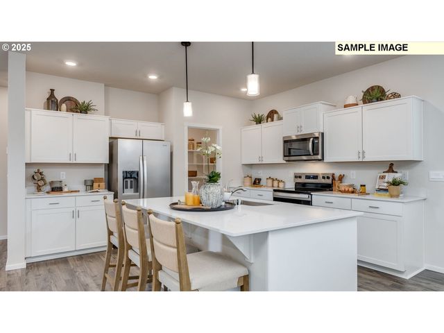 12221 Ne 14TH St, Vancouver, WA 98684