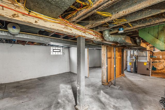 3554 Woodburn Avenue, Cincinnati, OH 45207