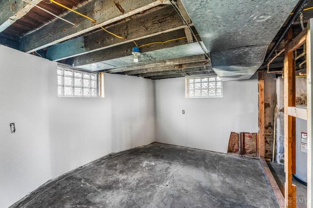 3554 Woodburn Avenue, Cincinnati, OH 45207