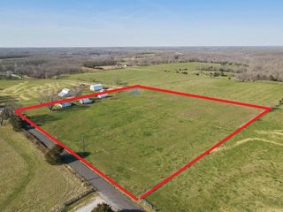 3809 Spring Hill Road, Rogersville, MO 65742