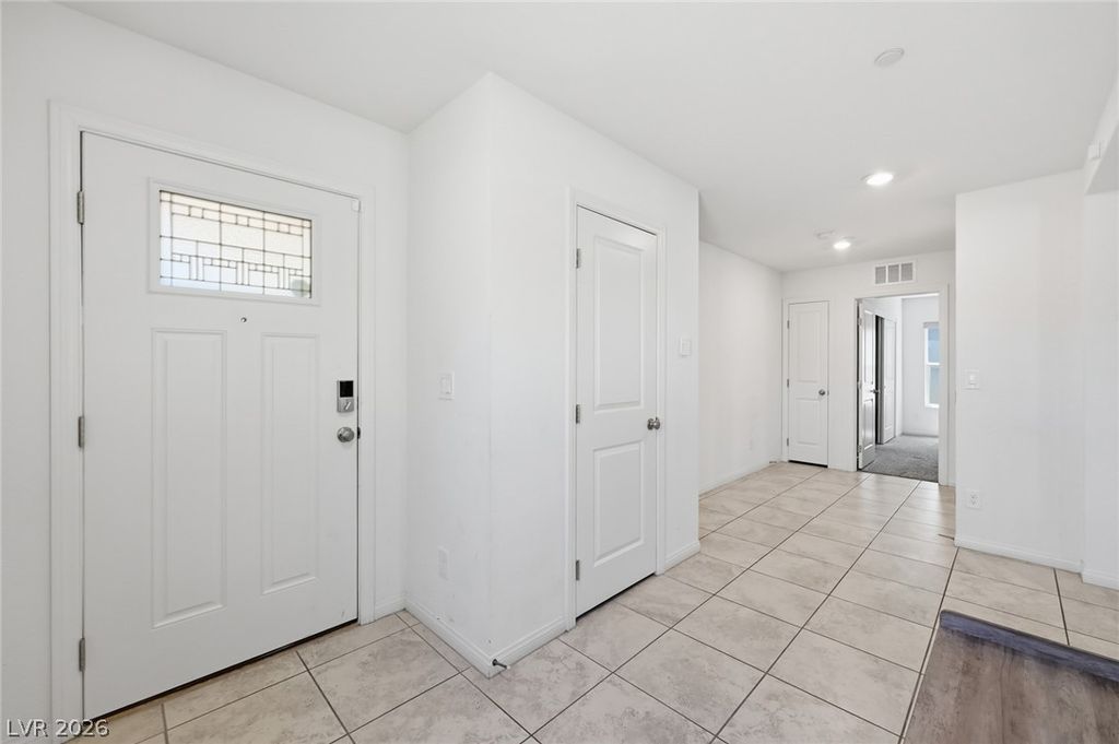8370 Vinamala Avenue, Las Vegas, NV 89149 — photo 3