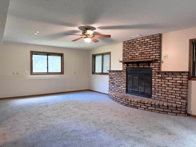 18943 Fillmore Street NE, East Bethel, MN 55011