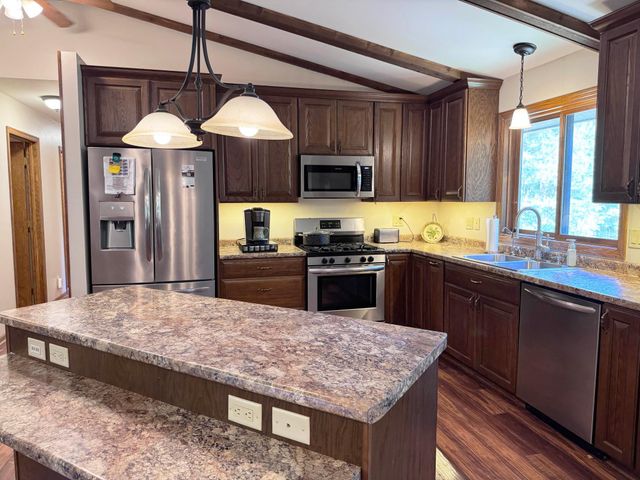 18943 Fillmore Street NE, East Bethel, MN 55011