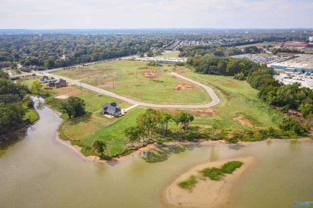 Lot 24 Legacy Cove, Decatur, AL 35601