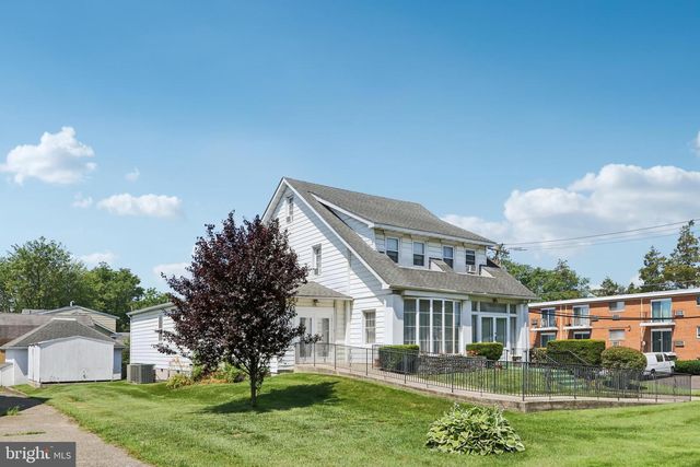 700 S WHITE HORSE PIKE, Audubon, NJ 08106