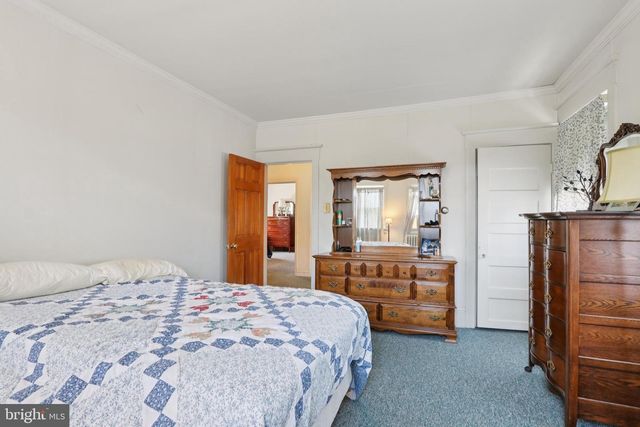 700 S WHITE HORSE PIKE, Audubon, NJ 08106