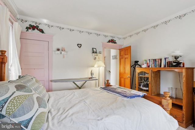 700 S WHITE HORSE PIKE, Audubon, NJ 08106