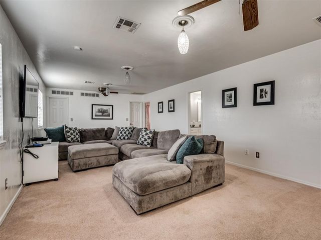 3833 NW 65th Street, Oklahoma City, OK 73116