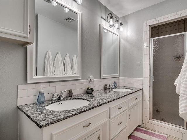 3833 NW 65th Street, Oklahoma City, OK 73116