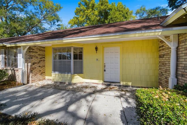 2207 PARKWOOD DRIVE, Valrico, FL 33594
