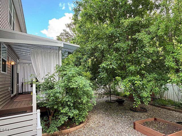 2106 Pear Tree Lane, Durham, NC 27703