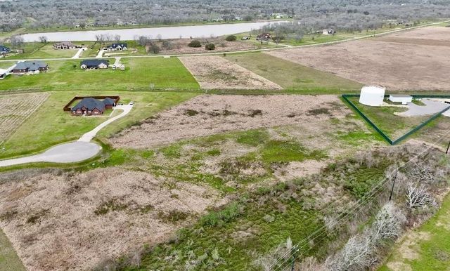 32803 Blue Crab Court, Richwood, TX 77515