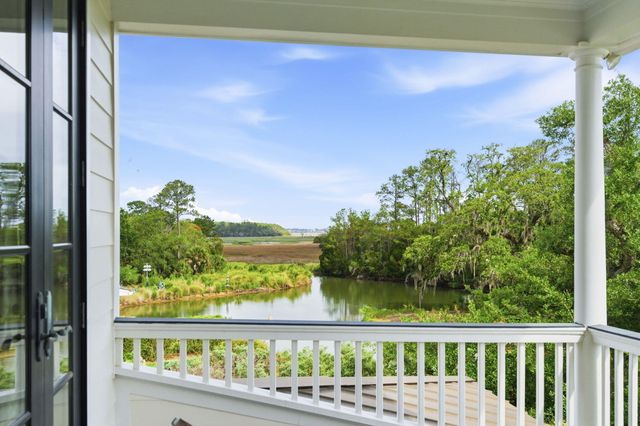 403 Evian Way, Mount Pleasant, SC 29464