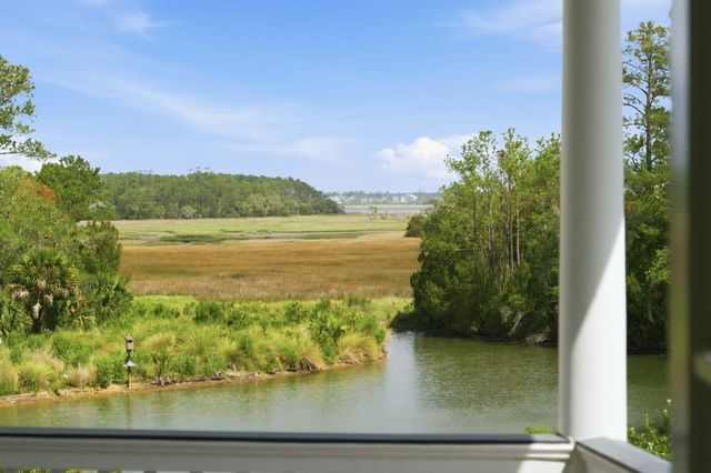 403 Evian Way, Mount Pleasant, SC 29464