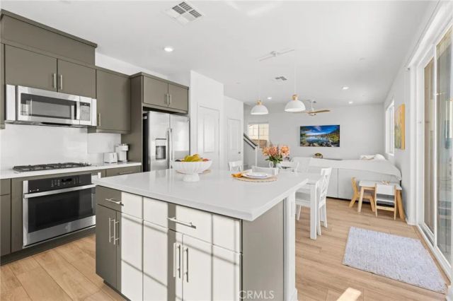 30830 White Pines Drive, Menifee, CA 92584