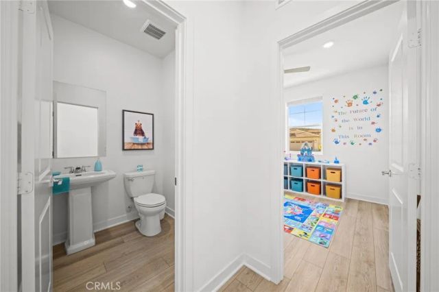 30830 White Pines Drive, Menifee, CA 92584