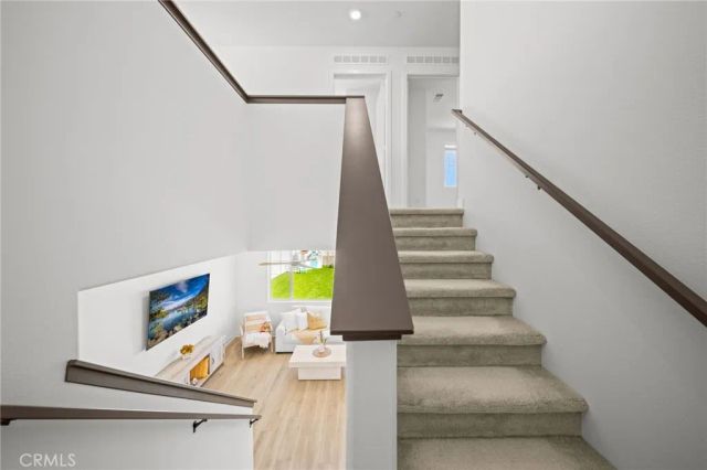 30830 White Pines Drive, Menifee, CA 92584