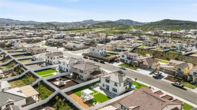 30830 White Pines Drive, Menifee, CA 92584