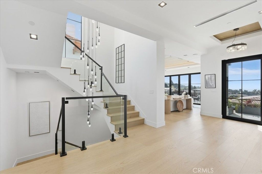Image 37 of property listing at 2532 Via Sanchez, Palos Verdes Estates, CA 90274