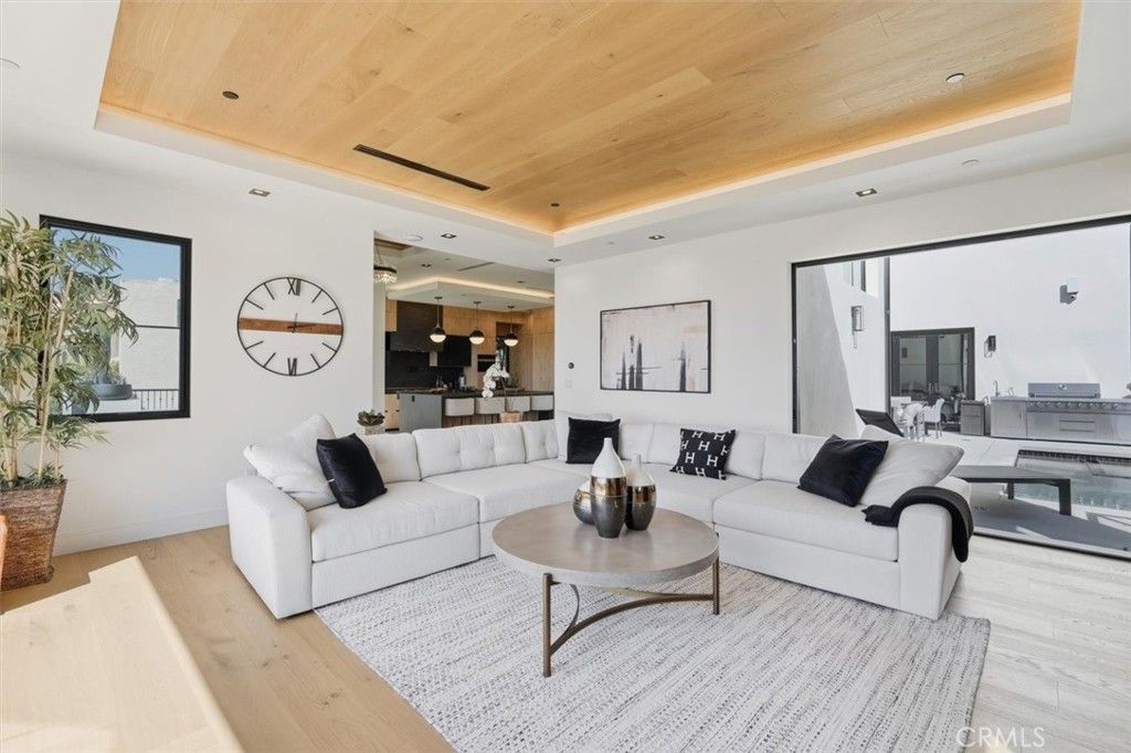 Image 4 of property listing at 2532 Via Sanchez, Palos Verdes Estates, CA 90274