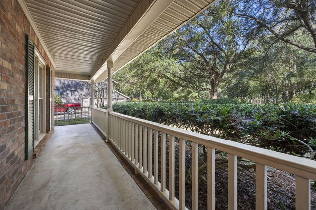 17 Plantation Circle, Summerville, SC 29485