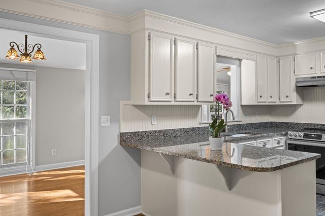 17 Plantation Circle, Summerville, SC 29485